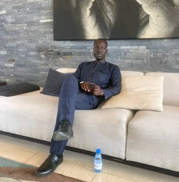 De qui se moquent les pseudo leaders de YEWI ? (Par Mbaye Sy) De qui se moquent les pseudo leaders de YEWI ? (Par Mbaye Sy)