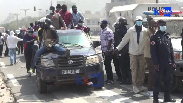 Manifestations de juin : Un Burkinabé arrêté, alors qu’il achetait du pain Manifestations de juin : Un Burkinabé arrêté, alors qu’il achetait du pain