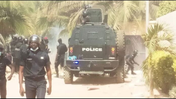 Cité Keur Gorgui : Les journalistes interdits de faire leur travail ! Cité Keur Gorgui : Les journalistes interdits de faire leur travail !