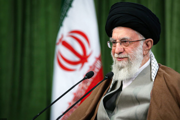  « Le Hadj peut neutraliser les complots de l'Arrogance et du sionisme menant à la décadence morale de l'humanité», selon l'Ayatollah Sayed Ali Khamenei 