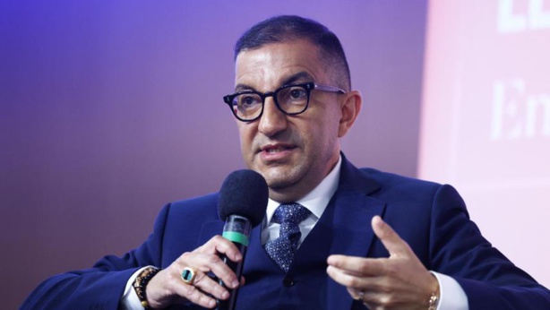 France: la famille de Nahel porte plainte contre le créateur de la cagnotte pour le policier (avocat) France: la famille de Nahel porte plainte contre le créateur de la cagnotte pour le policier (avocat)