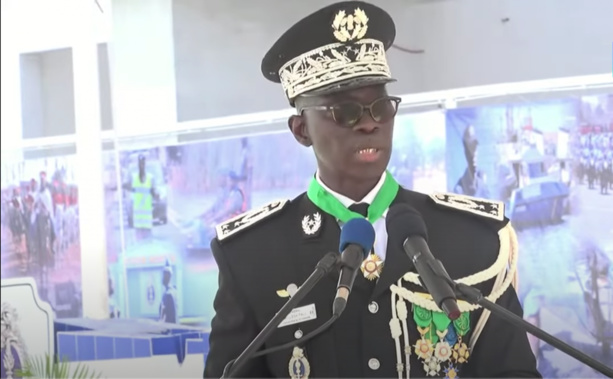 Le général Moussa Fall : «Nous faisons face à des peuples plus exigeants à l'égard de leurs gouvernants » Le général Moussa Fall : «Nous faisons face à des peuples plus exigeants à l'égard de leurs gouvernants »