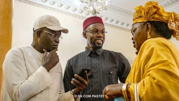 La Course Électorale et les Manigances de Macky SALL. (Par Alioune Badara Mboup°