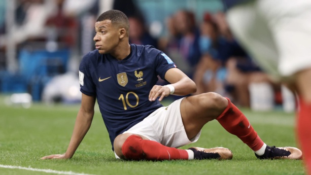 Pourquoi le PSG a écarté Kylian Mbappé de sa tournée Pourquoi le PSG a écarté Kylian Mbappé de sa tournée