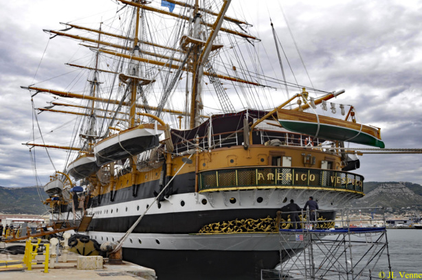 Diplomatie maritime : Le navire Amerigo Vespucci" sera Dakar ce weekend Diplomatie maritime : Le navire Amerigo Vespucci" sera Dakar ce weekend