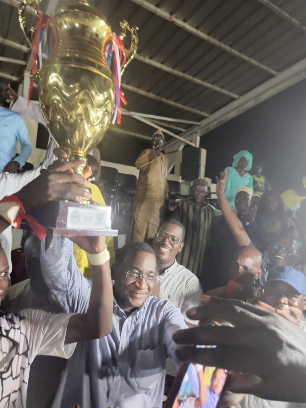Pelouse synthétique dans 70 jours, plébiscite des Podorois : Racine Sy en osmose avec le Toro..