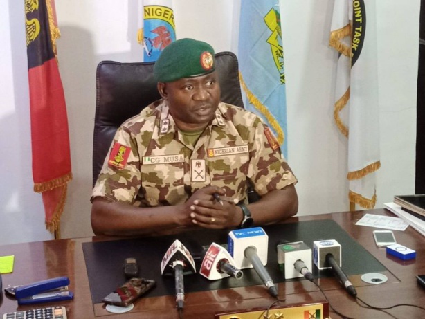 CEDEAO : Le chef d'état-major des armées du Nigeria affirme que ses hommes sont prêts à agir au Niger CEDEAO : Le chef d'état-major des armées du Nigeria affirme que ses hommes sont prêts à agir au Niger