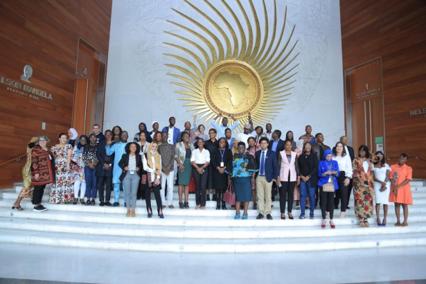 Promotion des droits humains : le journaliste Seydou Diatta honoré par la commission de l'UA à Addis Abeba ! Promotion des droits humains : le journaliste Seydou Diatta honoré par la commission de l'UA à Addis Abeba !