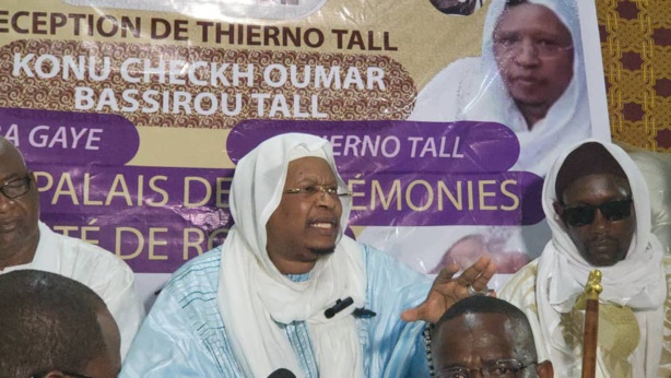  Mauritanie : le bienfaiteur de la communauté Omarienne, Thierno Cheikh Oumar Bachir Tall pose la première pierre de la Zawiya cheikh Oumar Al Foutiyou Tall Mauritanie : le bienfaiteur de la communauté Omarienne, Thierno Cheikh Oumar Bachir Tall pose la première pierre de la Zawiya cheikh Oumar Al Foutiyou Tall