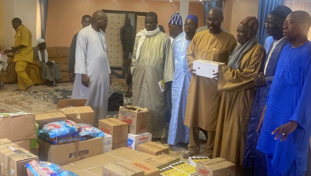 LE DAARA DE COKI A REÇU LE SAMEDI 12 août 2023, le Président du Parti-MDIS Samba NDIAYE pour la 10 ème édition des dons de médicaments et d’équipements LE DAARA DE COKI A REÇU LE SAMEDI 12 août 2023, le Président du Parti-MDIS Samba NDIAYE pour la 10 ème édition des dons de médicaments et d’équipements