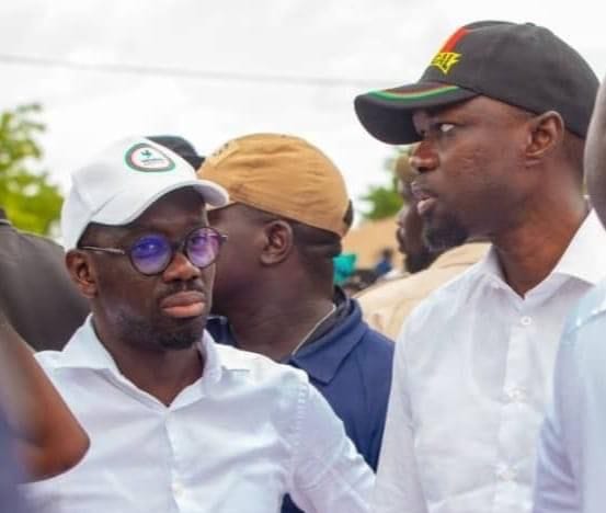 Cheikh Tidiane YOUM : "C’est avec le cœur meurtri que nous avons appris le transfert de notre frère et allié, le Président du Pastef Ousmane SONKO"