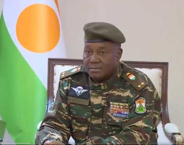 Niger: la transition "ne saurait aller au-delà de trois ans", assure le Président Tchiani
