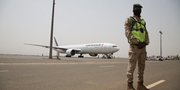 Apres avoir boycotté plusieurs pays : Air France tangue en Afrique, gros risques financiers pour la compagnie Apres avoir boycotté plusieurs pays : Air France tangue en Afrique, gros risques financiers pour la compagnie