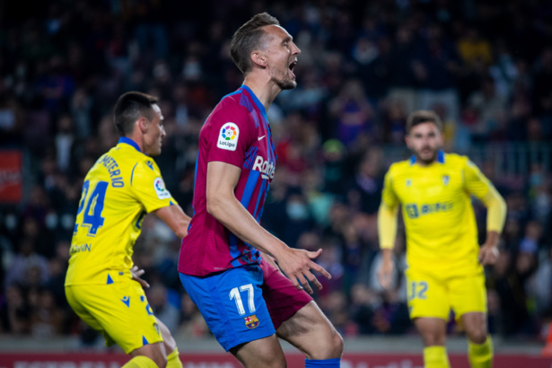 LIGA : le FC Barcelone renverse Cadix (2_0) LIGA : le FC Barcelone renverse Cadix (2_0)