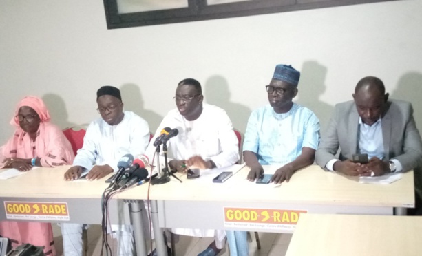 Sénégal: 20 organisations de la société civile invitent l’Etat à "gracier les détenus politiques"