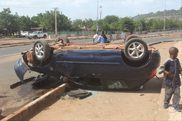 Drame: 9 morts et 7 blessés dans un accident de la route à Bamako