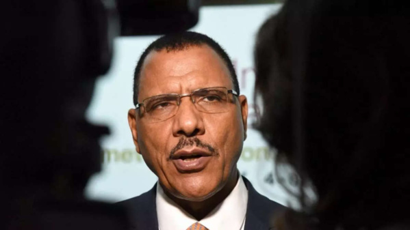 Affaire des pièces d’état civil de Bazoum : l'ex Président va être poursuivi pour usage de faux Affaire des pièces d’état civil de Bazoum : l'ex Président va être poursuivi pour usage de faux