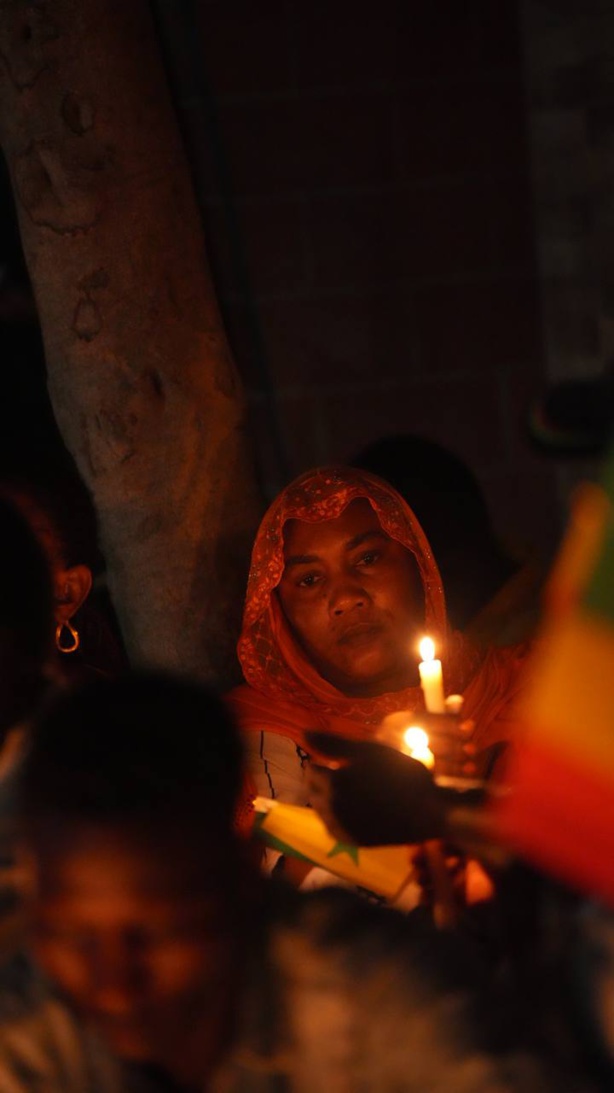 Veillée nocturne chez Ousmane Sonko (Photos) Veillée nocturne chez Ousmane Sonko (Photos)