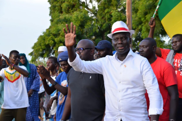 Les phosphates de Matam dilapidés, selon Malick GAKOU Les phosphates de Matam dilapidés, selon Malick GAKOU