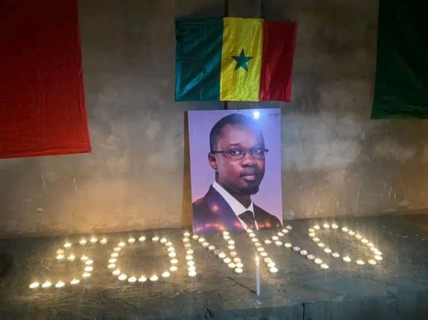 Kolda : Veillée nocturne pour la libération de Ousmane Sonko et Cie Kolda : Veillée nocturne pour la libération de Ousmane Sonko et Cie