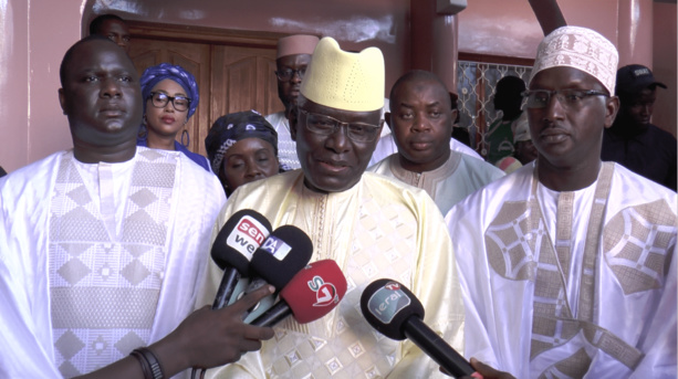 Les leaders de Yewwi démentent les accusations de Macky devant le Khalif des Tidianes : "Nous ne sommes pas des terroristes et nous ne pouvons pas déstabiliser le Sénégal" Les leaders de Yewwi démentent les accusations de Macky devant le Khalif des Tidianes : "Nous ne sommes pas des terroristes et nous ne pouvons pas déstabiliser le Sénégal"