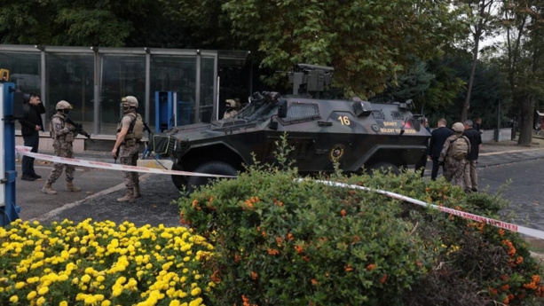 Ankara : Explosion d'une bombe près du Parlement ...des échanges de tirs entendus