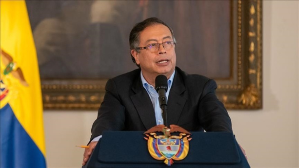 Le président colombien annonce la suspension des relations avec Israël