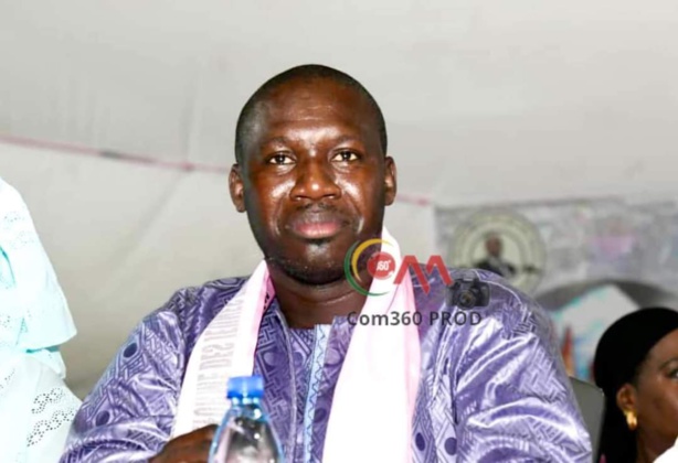 Il ne faut pas qu'on se leurre Chers Camarades Républicains (Honorable Samba Ndong) Il ne faut pas qu'on se leurre Chers Camarades Républicains (Honorable Samba Ndong)