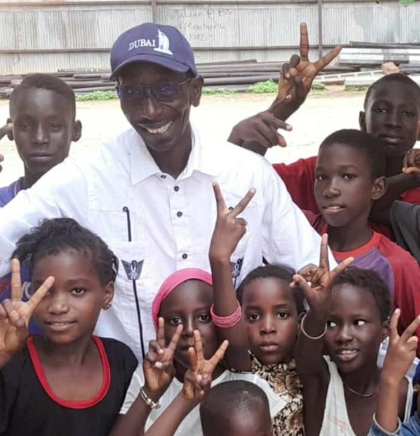 Keur-Madiabel : Le Maire Abdoulaye Diatta gâte les acteurs des écoles, les Daras...
