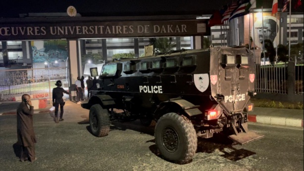 UCAD : Libération des cinq étudiants arrêtes hier... UCAD : Libération des cinq étudiants arrêtes hier...