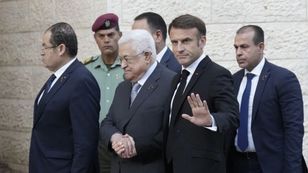 Emmanuel Macron dénonce les «souffrances» des civils à Gaza