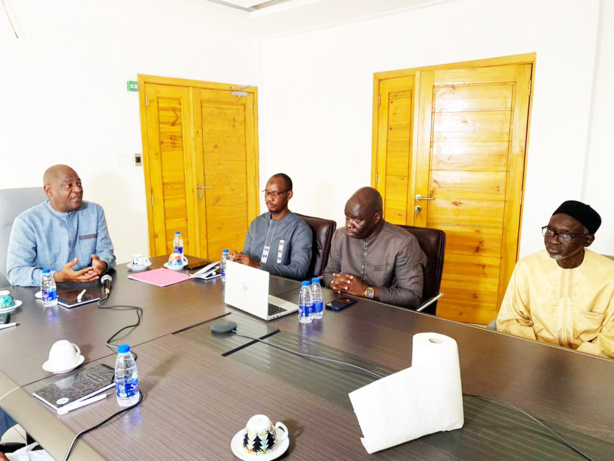 RENFORCEMENT DE CAPACITES : Les agents de la MSAE formés par les professionnels du BOM RENFORCEMENT DE CAPACITES : Les agents de la MSAE formés par les professionnels du BOM