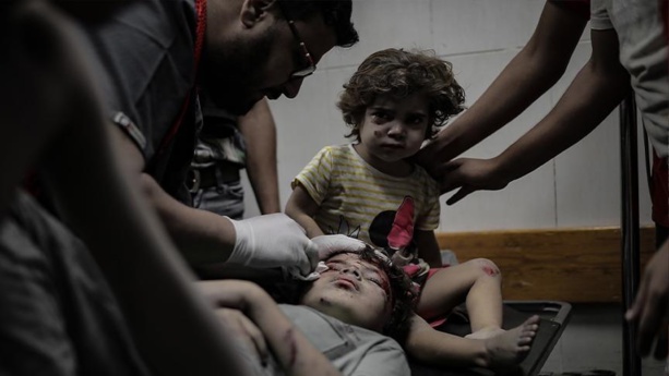 Gaza : le bilan des frappes israéliennes s’alourdit à 10 569 morts