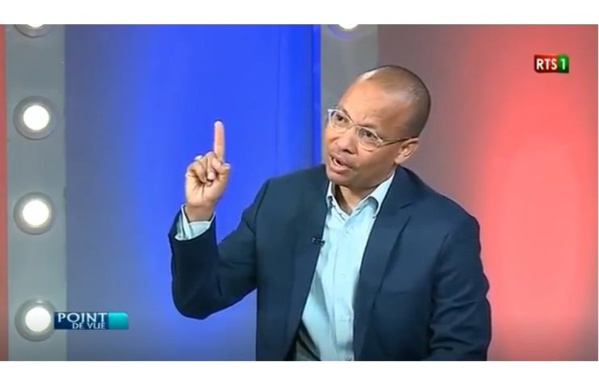 "C'est dans notre intérêt que les droits de Ousmane Sonko soient respectés" (Souleymane Jules DIOP) "C'est dans notre intérêt que les droits de Ousmane Sonko soient respectés" (Souleymane Jules DIOP)