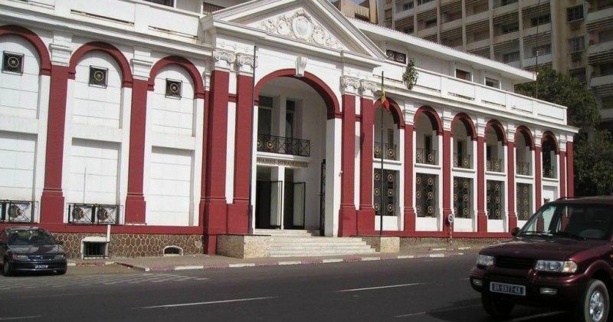 Ministère des affaires étrangères : Une ex gendarme devenue chancelière arrêtée Ministère des affaires étrangères : Une ex gendarme devenue chancelière arrêtée