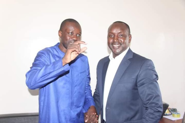 Apres avoir rencontré Sonko, Dr Cheikh Tidiane Dièye lance sa collecte de parrainage Apres avoir rencontré Sonko, Dr Cheikh Tidiane Dièye lance sa collecte de parrainage