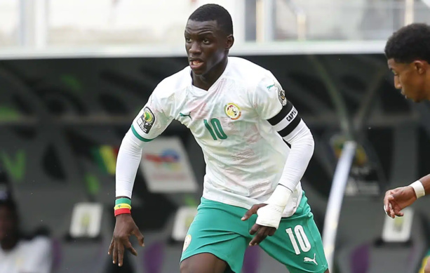 U17 : Comment la pépite Amara Diouf voulait marcher sur les Bleuets ! U17 : Comment la pépite Amara Diouf voulait marcher sur les Bleuets !