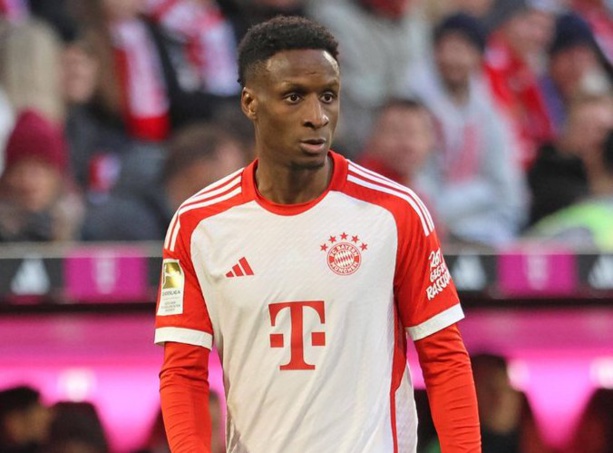 Rupture du ligament croisé - Bouna Sarr opéré