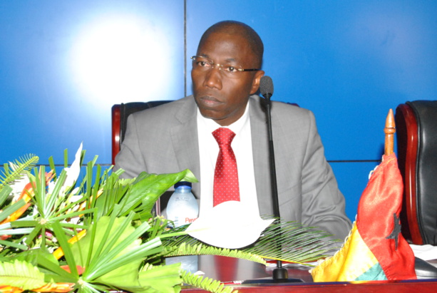 Domingos Simões Pereira réplique : «le Parlement ne peut pas être dissous pendant les 12 premiers mois » Domingos Simões Pereira réplique : «le Parlement ne peut pas être dissous pendant les 12 premiers mois »