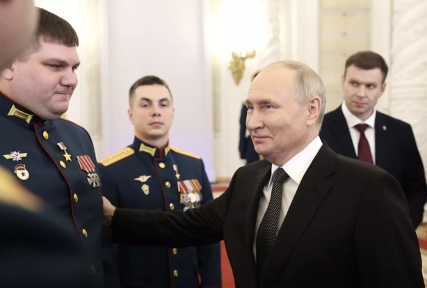 Russie: Vladimir Poutine est candidat à l'élection présidentielle de 2024, pour un cinquième mandat