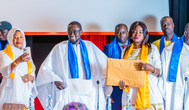 Italie : Les partisans de Karim Wade satisfaits de la collecte de parrains Italie : Les partisans de Karim Wade satisfaits de la collecte de parrains