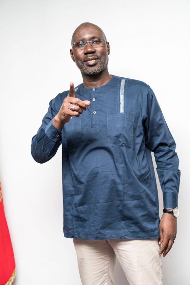 Présidentielle : Samba Ndiaye a déposé sa caution Présidentielle : Samba Ndiaye a déposé sa caution