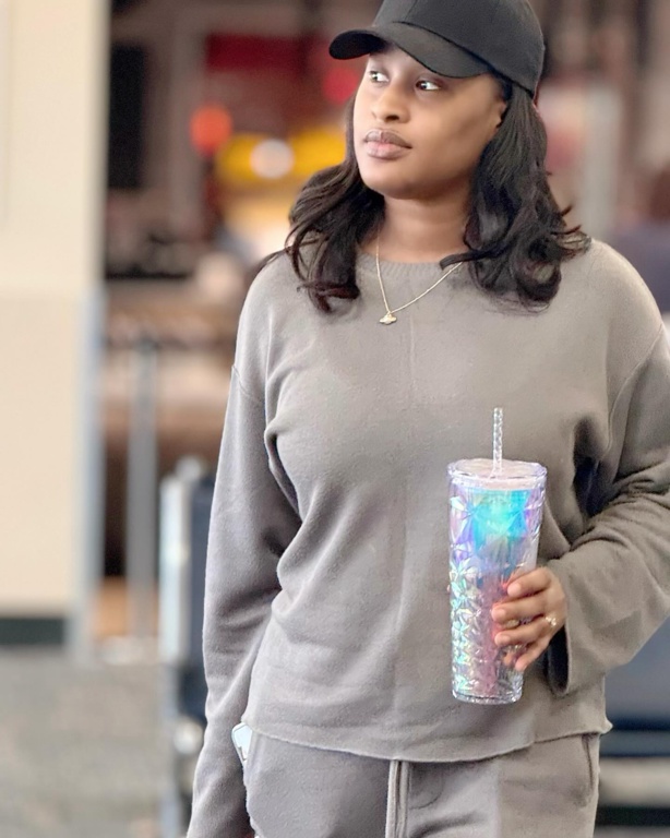 Esther Ndiaye alias Racky (photos) Esther Ndiaye alias Racky (photos)