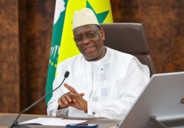 "Nous avons créé des milliers d'emplois pour les jeunes. Nous avons recruté 40 mille enseignants avec une augmentation des salaires sans précédent" (Macky Sall) "Nous avons créé des milliers d'emplois pour les jeunes. Nous avons recruté 40 mille enseignants avec une augmentation des salaires sans précédent" (Macky Sall)