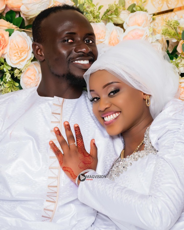 Mariage : Sadio Mané et Aicha Tamba s'affichent ! Mariage : Sadio Mané et Aicha Tamba s'affichent !