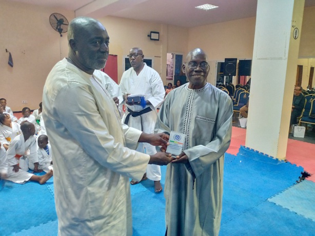 "Bassai" karaté Club de la Gendarmerie Nationale : Les images de la remise de ceintures aux élèves "modèles de 2023" "Bassai" karaté Club de la Gendarmerie Nationale : Les images de la remise de ceintures aux élèves "modèles de 2023"