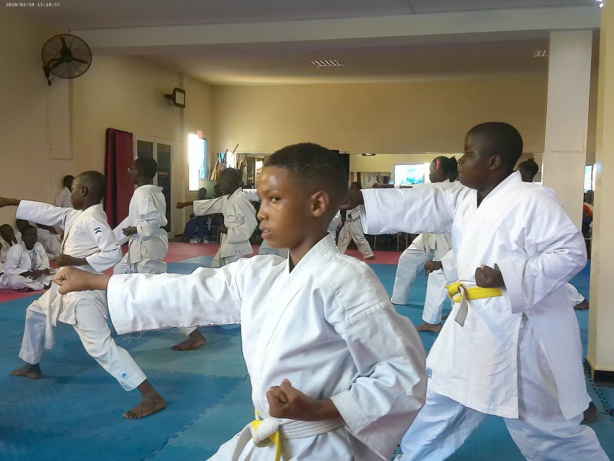 "Bassai" karaté Club de la Gendarmerie Nationale : Les images de la remise de ceintures aux élèves "modèles de 2023" "Bassai" karaté Club de la Gendarmerie Nationale : Les images de la remise de ceintures aux élèves "modèles de 2023"