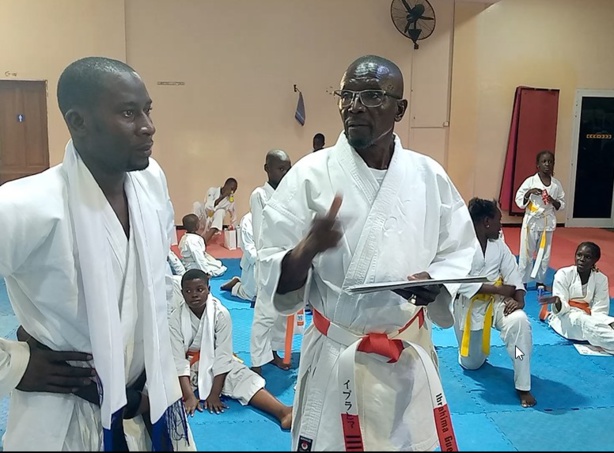 L’adjudant-chef, Ibrahima Guèye Bibi : "L'apprentissage du Karaté, ce n'est pas seulement les coups mais..." L’adjudant-chef, Ibrahima Guèye Bibi : "L'apprentissage du Karaté, ce n'est pas seulement les coups mais..."