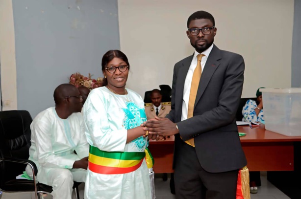 Virginie Thiam du mouvement AND élue adjoint au maire de Thiès ouest Virginie Thiam du mouvement AND élue adjoint au maire de Thiès ouest