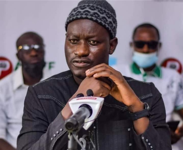 Le député Abass Fall dénonce à la mise en place de la commission d’enquête parlementaire Le député Abass Fall dénonce à la mise en place de la commission d’enquête parlementaire